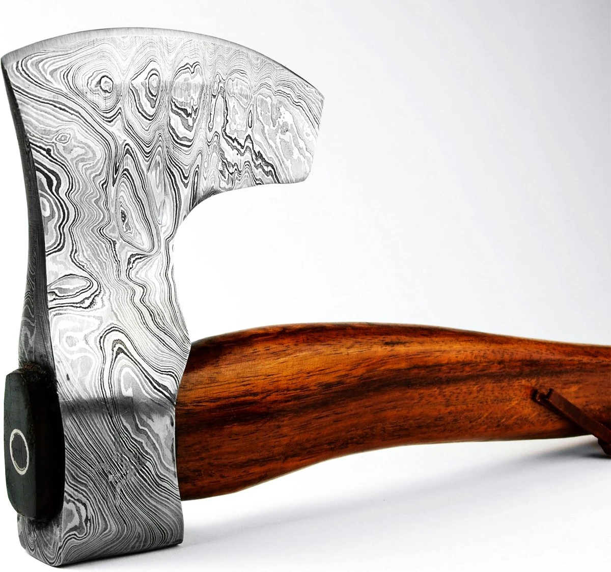 Luxe Damast Viking Hakbijl Vidar Medium Splijtbijl Outdoor Houtbijl Handbijl Kampeerbijl Tuinbijl 1 Luxe Damast Viking Hakbijl Vidar Medium Splijtbijl Outdoor Houtbijl Handbijl Kampeerbijl Tuinbijl