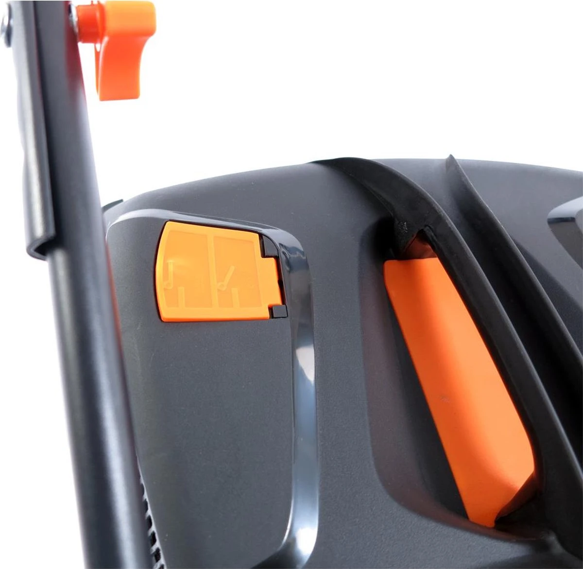 FUXTEC Grasmaaier Benzine - 46cm - Zelfrijdend / Zelftrekkend / Achterwielaandrijving - Mulchfunctie - Opvangbak 50L - FX-RM4646 6 FUXTEC Grasmaaier Benzine - 46cm - Zelfrijdend / Zelftrekkend / Achterwielaandrijving - Mulchfunctie - Opvangbak 50L - FX-RM4646 - Image 6