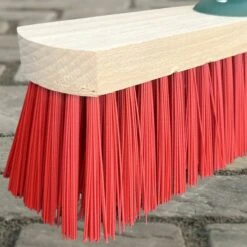 MAUS Classic Bezem Buiten 60cm - Harde PVC Straatbezem Van Hout Met Steel - Made In EU -zeer Robuust 6 MAUS Classic Bezem Buiten 60cm - Harde PVC Straatbezem Van Hout Met Steel - Made In EU -zeer Robuust -Tuin Tools Verkoop 1200x1200 109