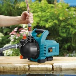 GARDENA - Classic Besproeiingspomp 3000/4 Compleet - Waterpomp - Incl. 3.5 M Aanzuigslang En 20 M Slang -Tuin Tools Verkoop 1200x1200 1233
