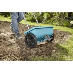 GARDENA - Strooiwagen L - Strooikar - 400m2 - 12.5 Liter 16 GARDENA - Strooiwagen L - Strooikar - 400m2 - 12.5 Liter -Tuin Tools Verkoop 1200x1200 303