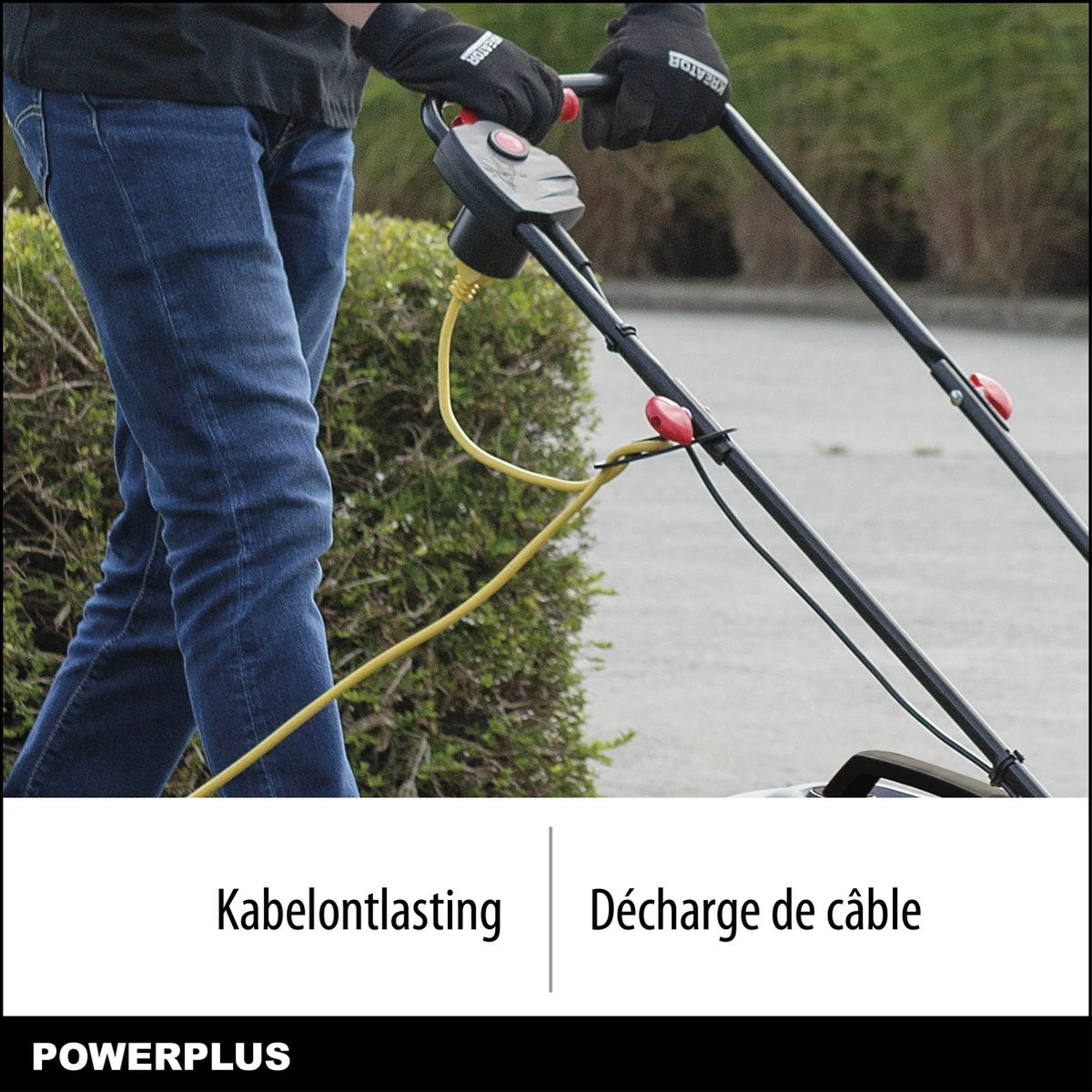 Powerplus POWEG63703 Elektrische Grasmaaier - Grasmachine Voor Kleine Tuin - 1000 W - 32cm Maaibreedte - 30L Opvangbak - Verstelbare Maaihoogte 4 Powerplus POWEG63703 Elektrische Grasmaaier - Grasmachine Voor Kleine Tuin - 1000 W - 32cm Maaibreedte - 30L Opvangbak - Verstelbare Maaihoogte - Image 4