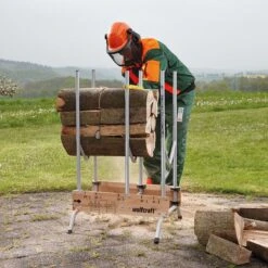Wolfcraft - Professionele Zaagbok - Voor Kettingzaag - Hout - Opbouwbare, Stabiele Zaagbok Voor Brandhout - 5121000 - 10 JAAR GARANTIE 19 Wolfcraft - Professionele Zaagbok - Voor Kettingzaag - Hout - Opbouwbare, Stabiele Zaagbok Voor Brandhout - 5121000 - 10 JAAR GARANTIE -Tuin Tools Verkoop 1200x1200 390
