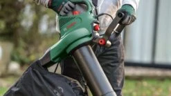 Bosch UniversalGardenTidy 3000 Bladblazer - Op Snoer - 3000 W 15 Bosch UniversalGardenTidy 3000 Bladblazer - Op Snoer - 3000 W -Tuin Tools Verkoop 1200x675 30