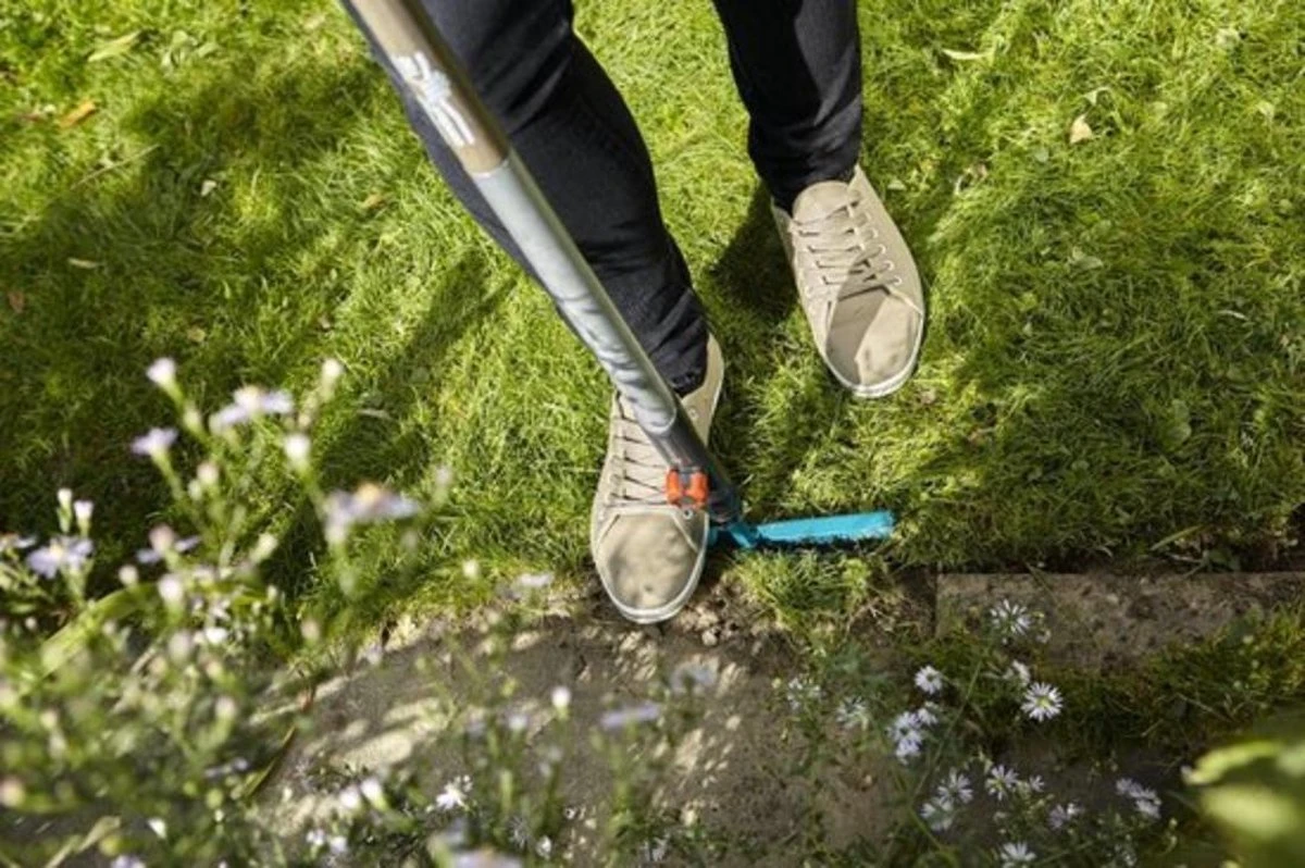 GARDENA Combisysteem Graskantafsteker - Aanbevolen Steellengte 130 Cm 6 GARDENA Combisysteem Graskantafsteker - Aanbevolen Steellengte 130 Cm - Image 6