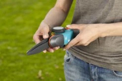 GARDENA Comfort Grasschaar - Op Steel 18 GARDENA Comfort Grasschaar - Op Steel -Tuin Tools Verkoop 1200x799 46