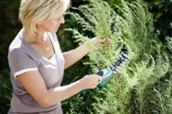 Bosch ISIO Gen III Accu Buxusschaar + Grasschaar -Tuin Tools Verkoop 1200x800 11