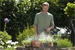 GARDENA - Premium Reinigingssproeier Spuitpistool - Metaal - Voor Reiniging En Bewatering -Tuin Tools Verkoop 1200x800 345