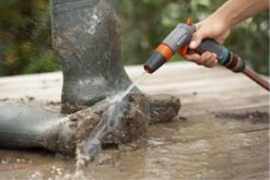 GARDENA - Comfort Reinigingsbroes - Spuitpistool - Traploos Instelbaar 16 GARDENA - Comfort Reinigingsbroes - Spuitpistool - Traploos Instelbaar -Tuin Tools Verkoop 1200x800 356