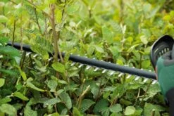 Bosch UniversalHedgeCut 18-50 Heggenschaar - Met 18 V Accu En Lader -Tuin Tools Verkoop 1200x800 98