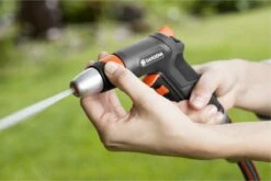 GARDENA - Premium Reinigingssproeier Spuitpistool - Metaal - Voor Reiniging En Bewatering -Tuin Tools Verkoop 1200x801 27