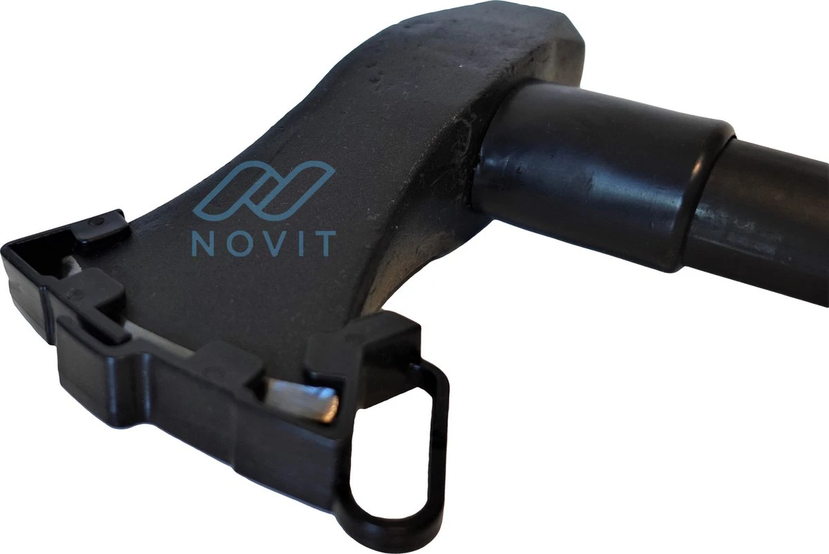 Novit Kloofbijl XL - Bijl Met Fiberglass Handvat 3kg 6 Novit Kloofbijl XL - Bijl Met Fiberglass Handvat 3kg - Image 6