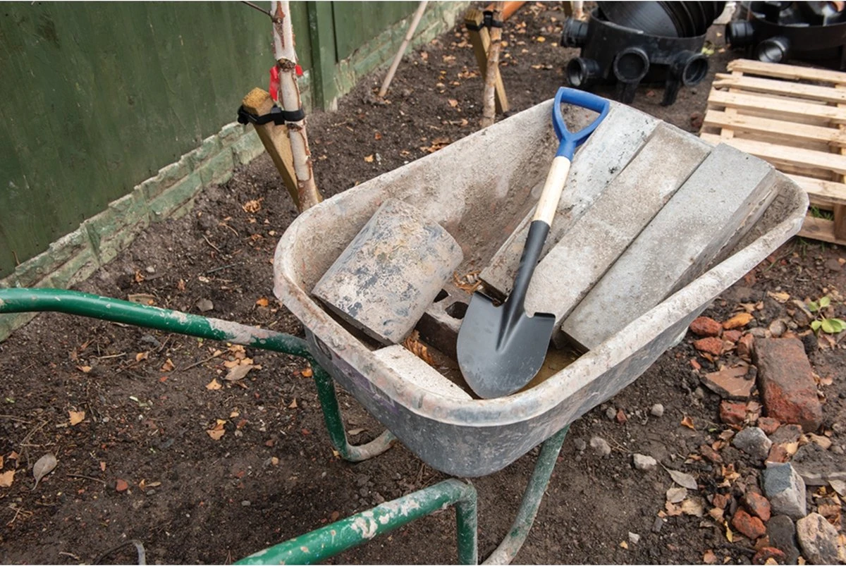 Silverline Mini Spade Met Ronde Kop En Houten Schacht - 70 Cm 6 Silverline Mini Spade Met Ronde Kop En Houten Schacht - 70 Cm - Image 6