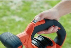 Black & Decker BLACK+DECKER BEBLV300SB-QS Bladblazer - 404 Km/u - 3000W - Zuig-/blaasfunctie - Gesnoerd -Tuin Tools Verkoop 1200x808 3