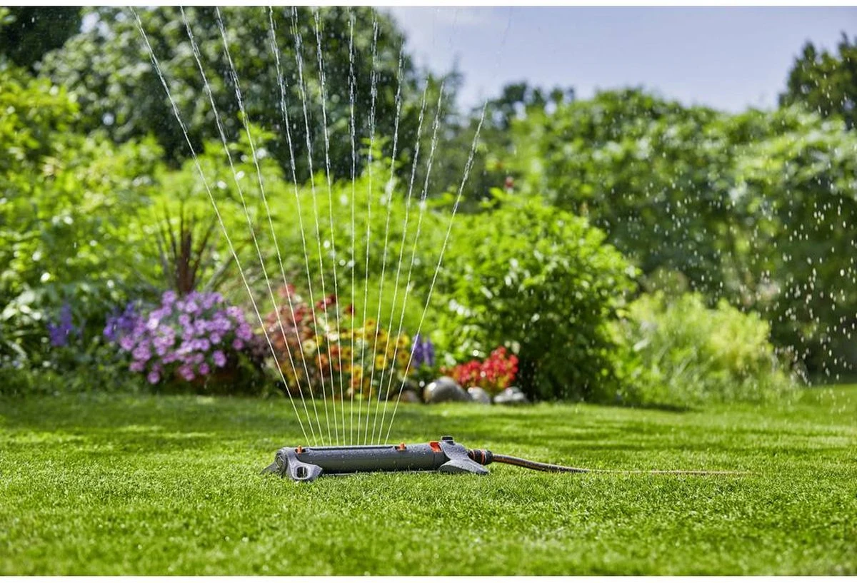 GARDENA - Zwenksproeier AquaZoom S - Tuinsproeier - 9 Tot 150 M² 2 GARDENA - Zwenksproeier AquaZoom S - Tuinsproeier - 9 Tot 150 M² - Image 2