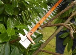 Black & Decker BLACK+DECKER BEHTS451-QS Heggenschaar - 550W - 60cm - Gesnoerd 11 Black & Decker BLACK+DECKER BEHTS451-QS Heggenschaar - 550W - 60cm - Gesnoerd -Tuin Tools Verkoop 1200x878 1