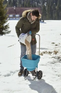 GARDENA Strooiwagen XL Strooikar - 800m2 - 18 Liter 13 GARDENA Strooiwagen XL Strooikar - 800m2 - 18 Liter -Tuin Tools Verkoop 799x1200 37