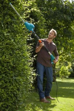 GARDENA - Telescopische THS 500/48 - Heggenschaar (gemotoriseerd) - 48 Cm Meslengte - 25 Mm Tandmes Opening 16 GARDENA - Telescopische THS 500/48 - Heggenschaar (gemotoriseerd) - 48 Cm Meslengte - 25 Mm Tandmes Opening -Tuin Tools Verkoop 800x1200 13