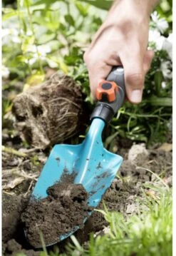 GARDENA Combisystem Bloemenschepje - Werkbreedte 7 Cm - 25 Jaar Garantie 22 GARDENA Combisystem Bloemenschepje - Werkbreedte 7 Cm - 25 Jaar Garantie -Tuin Tools Verkoop 825x1200 13