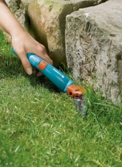 GARDENA Classic Grasschaar - Draaibaar 360° -Tuin Tools Verkoop 878x1200