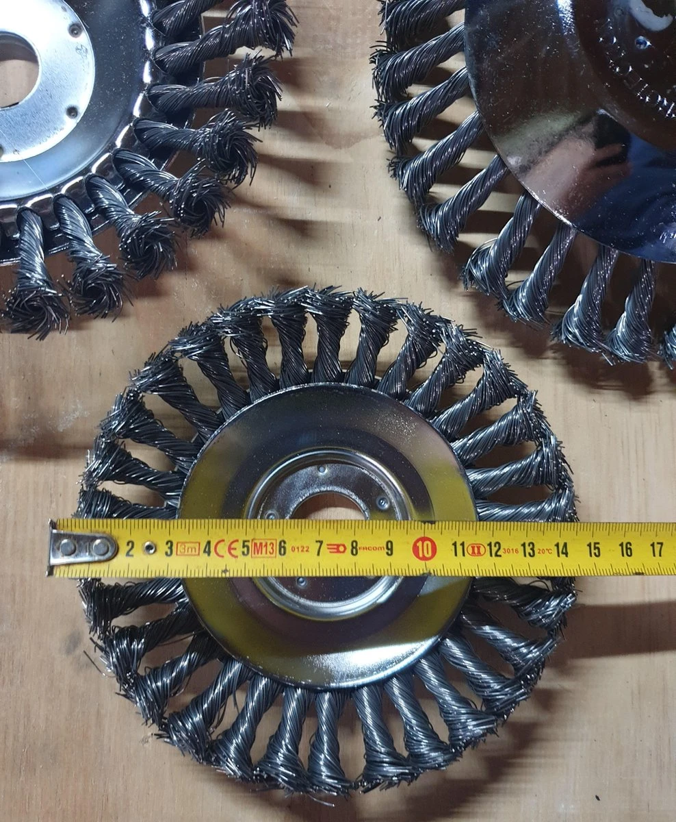 Onkruidborstel Voor Bosmaaier | 150mm /15 Cm Staalborstel Nieuw | Universele Onkruidborstel 150 Mm - Onkruidverwijderaar - Voegenborstel - Grastrimmer 7 Onkruidborstel Voor Bosmaaier | 150mm /15 Cm Staalborstel Nieuw | Universele Onkruidborstel 150 Mm - Onkruidverwijderaar - Voegenborstel - Grastrimmer - Image 7